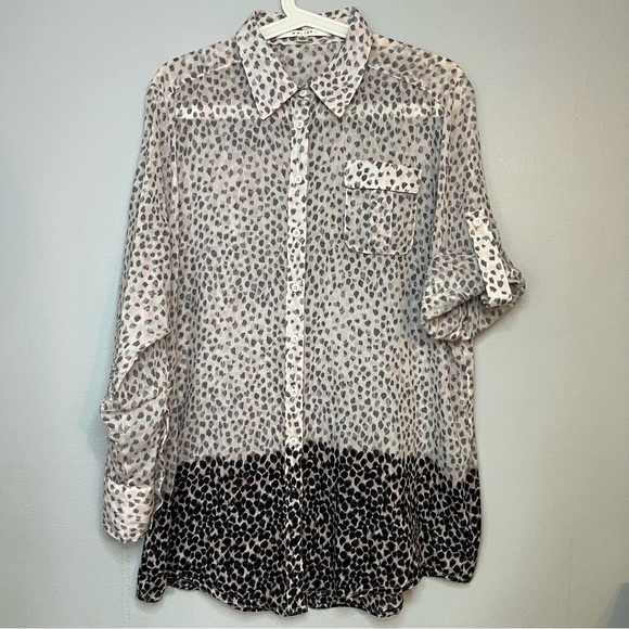 Walter Button Up Shirt Tunic Silk Roll Tab  Leopard Print Lightweight 4 Flowy - Picture 1 of 10